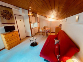 Charmant studio avec balcon et parking couvert, proche télémix et pistes, à La Clusaz - FR-1-459-61